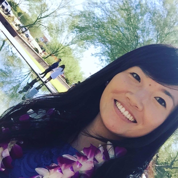 Meet your Posher, Amy - Picture 1 of 1